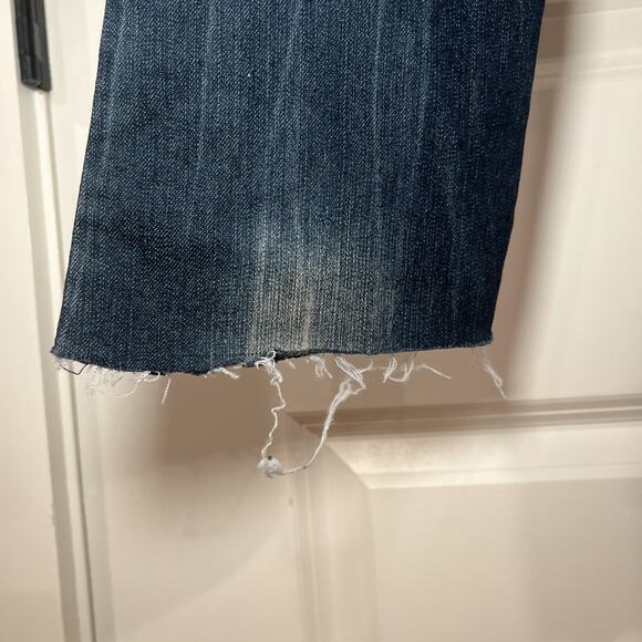 Almost Famous Denim Jeans Skinny Women’s Size 0 Blue Distressed Raw Hem - Picture 7 of 9